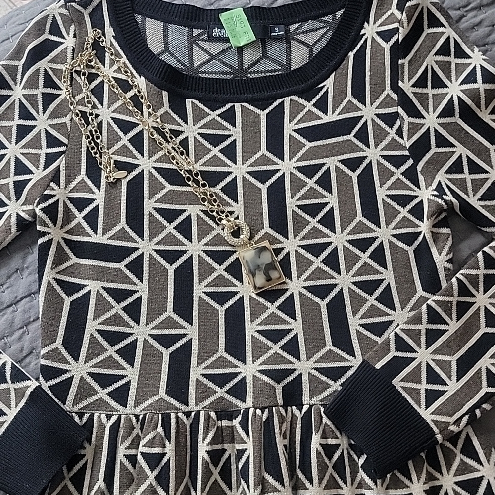 Dear Creatures Jennifer Geometric Sweater Dress - Picture 4 of 15
